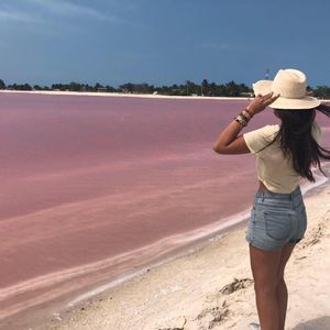 Meet your Posher, Courtney